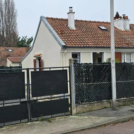 Holiday home Maison Proche De Paris Et Aeroport Orly Jusqu'a 7 Personnes *