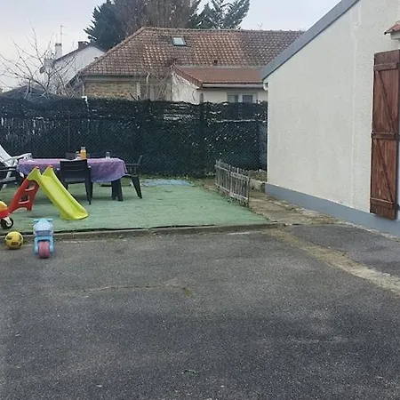 Maison Proche De Paris Et Aeroport Orly Jusqu'a 7 Personnes Holiday home