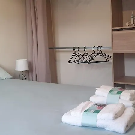 Maison Proche De Paris Et Aeroport Orly Jusqu'a 7 Personnes Holiday home Valenton