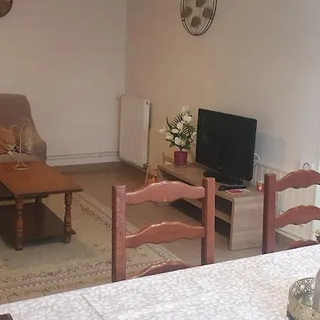 Maison Proche De Paris Et Aeroport Orly Jusqu'a 7 Personnes * Valenton